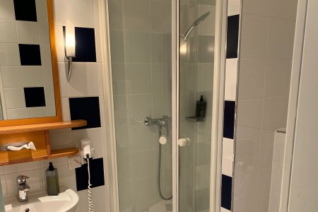 VCH Hotel Baseler Hof Badezimmer